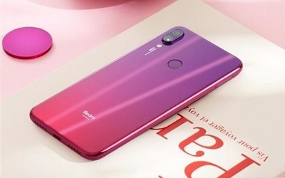 盧偉冰點(diǎn)贊Redmi Note 7出貨量/銷量成績(jī)：讓我嘚瑟下