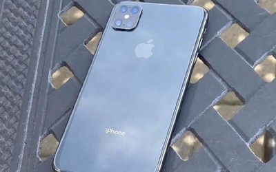 實(shí)錘了？疑似iPhone 12 Pro無劉海真機(jī)諜照首次曝光