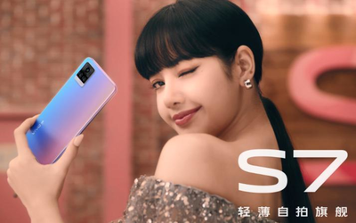 LISA代言vivo S7話題登十國熱搜：“人間芭比”太美了！